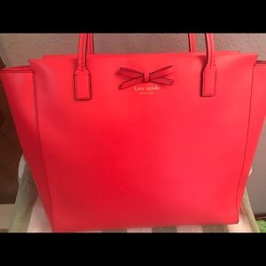 Kate spade pocketbook